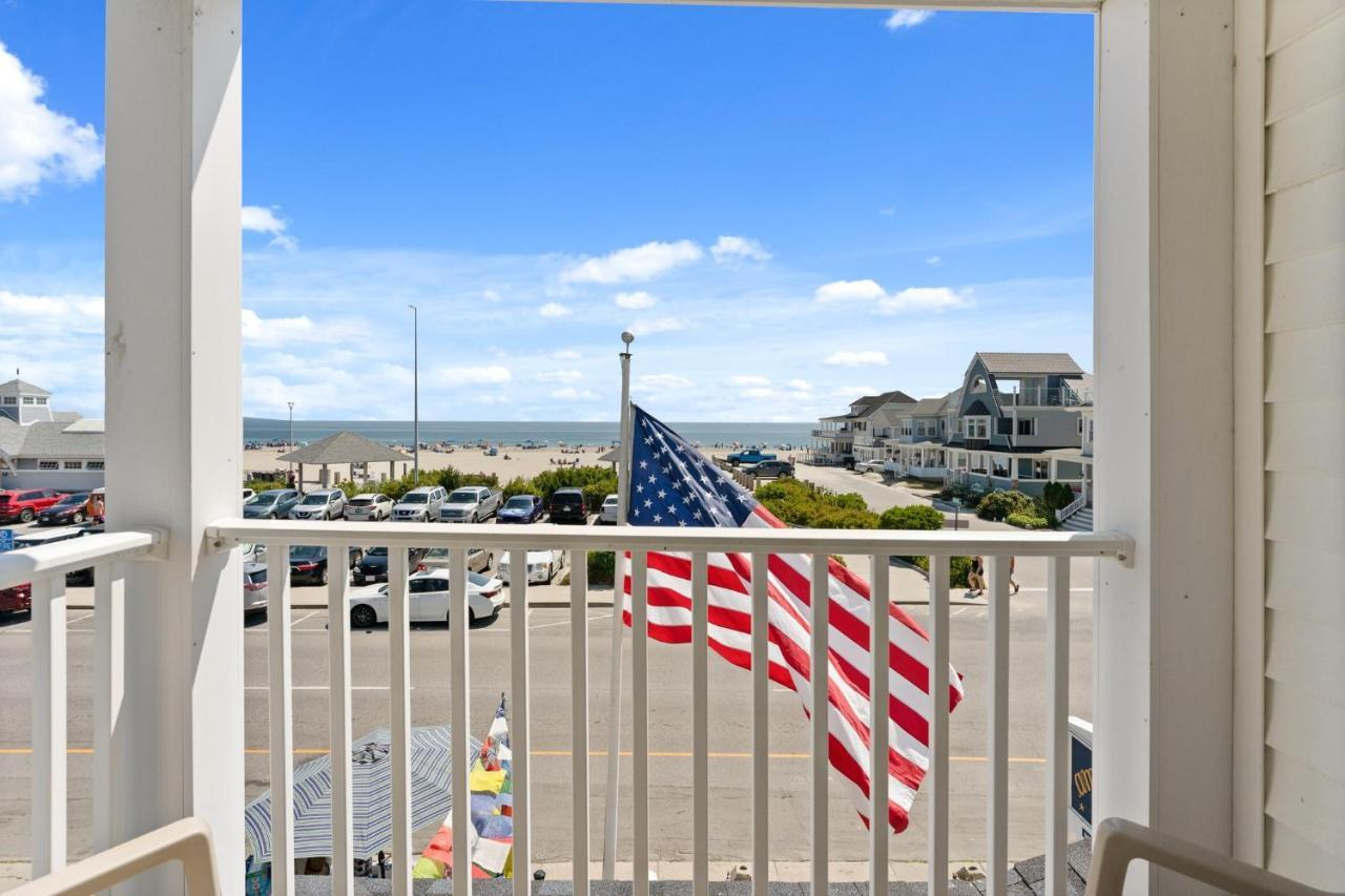 Water Views - Private Balcony - The Americana Hampton Kültér fotó